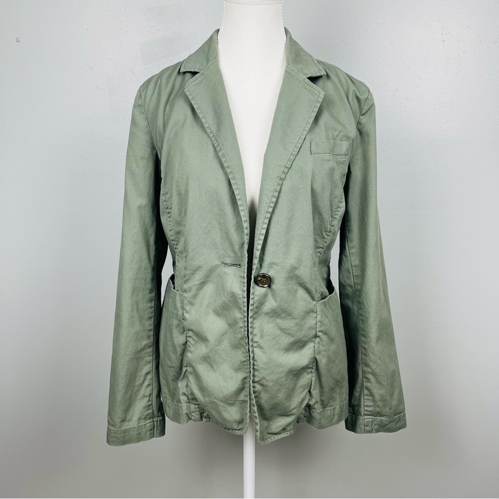 Cabi #207 olive army green unlined single button blazer, size XS.